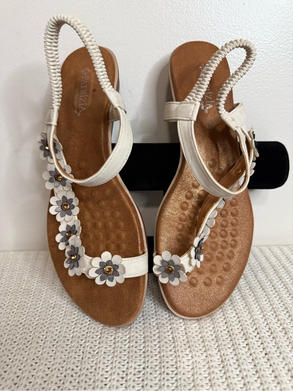 Patrizia by Spring step Beaded Flower Slingback Sandals White size 41 (9)
